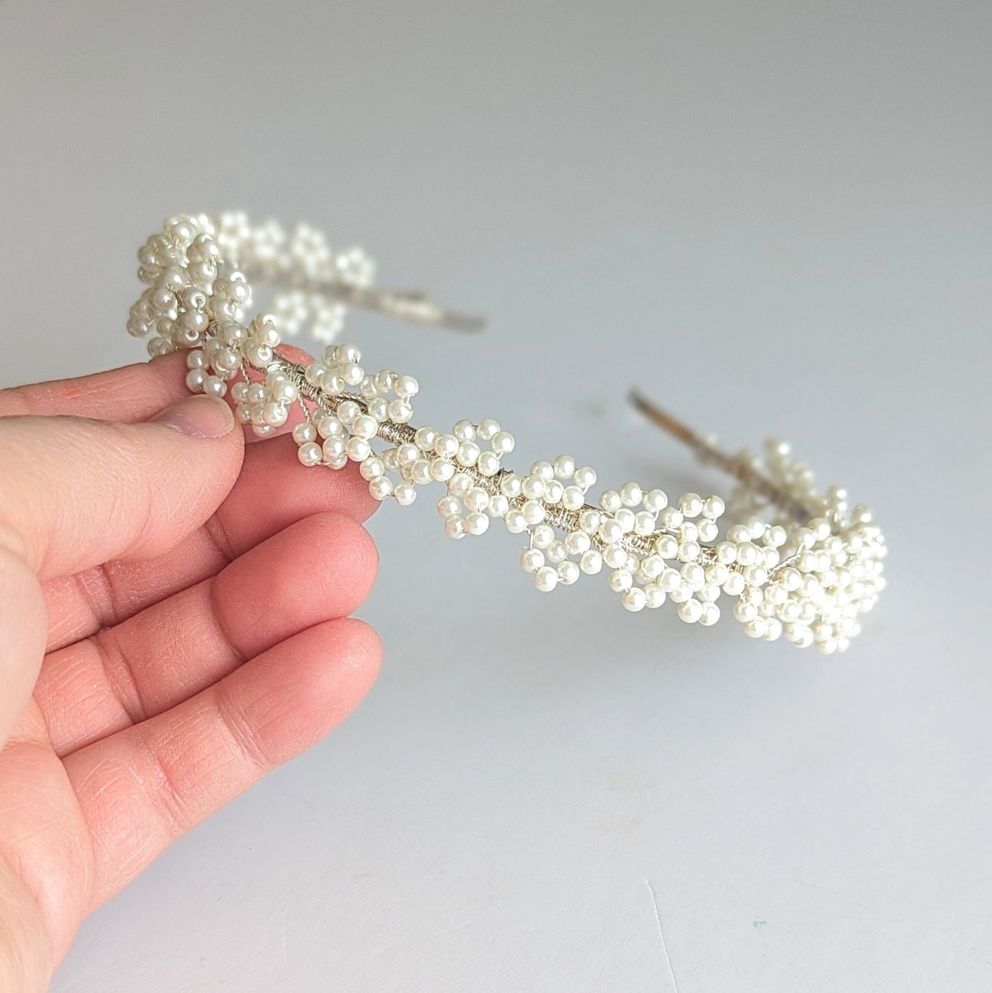 Sylvie – Baby’s Breath Inspired Pearl Headband