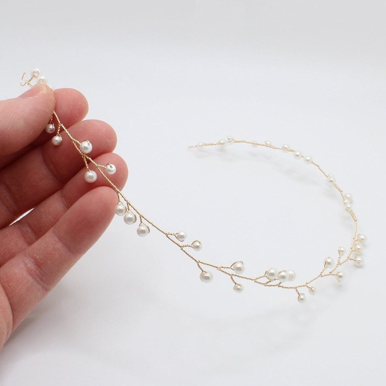 Cora - Delicate Pearl Wedding Hair Vine (8"-24")