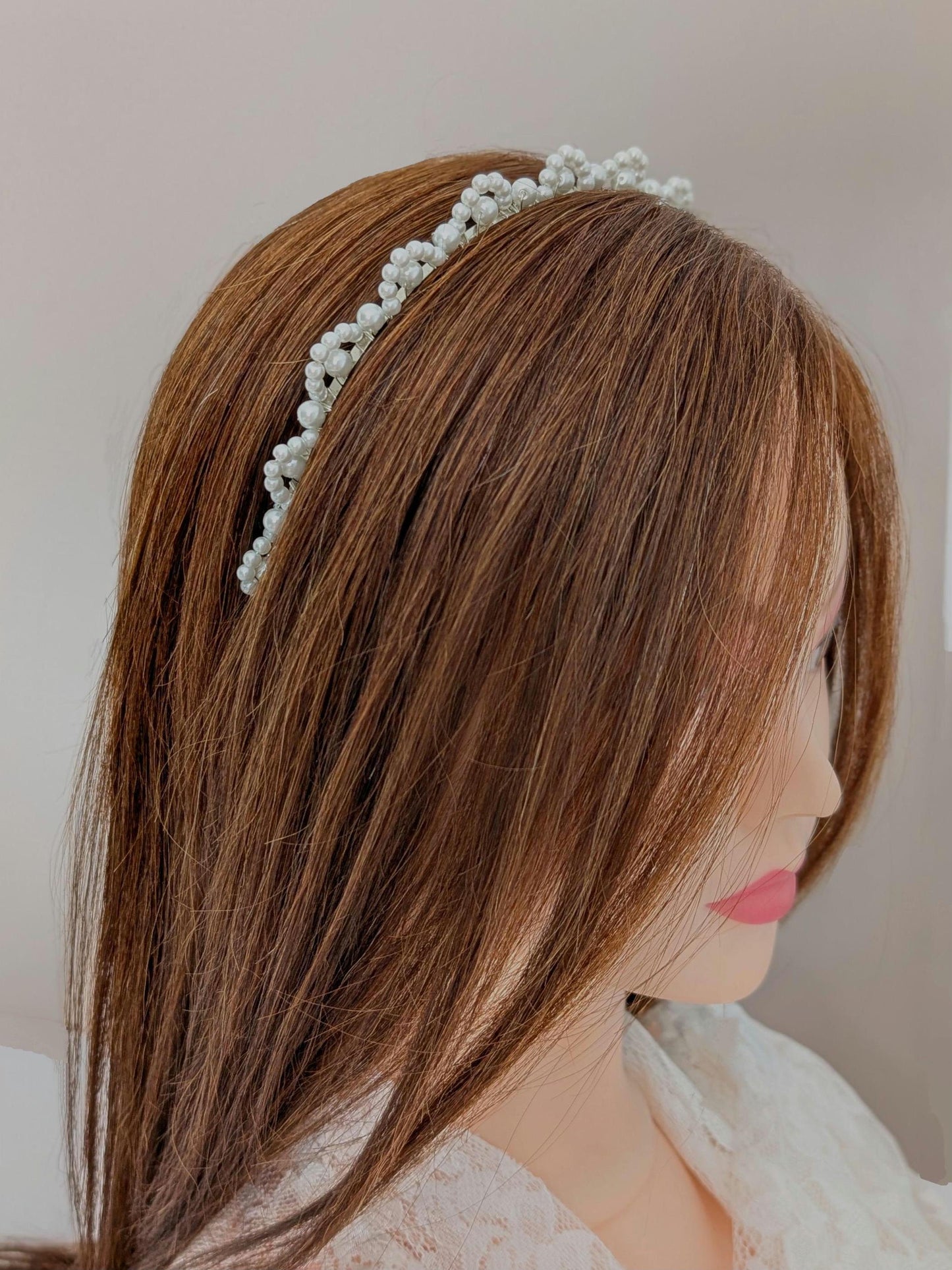 Margot - Elegant Pearl Crown Headband