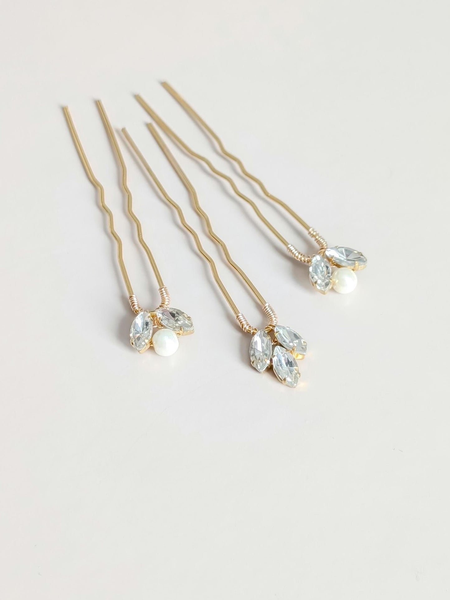 Chloe x Ava - Dainty Crystal Bridal Hair Pins (Set of 3)