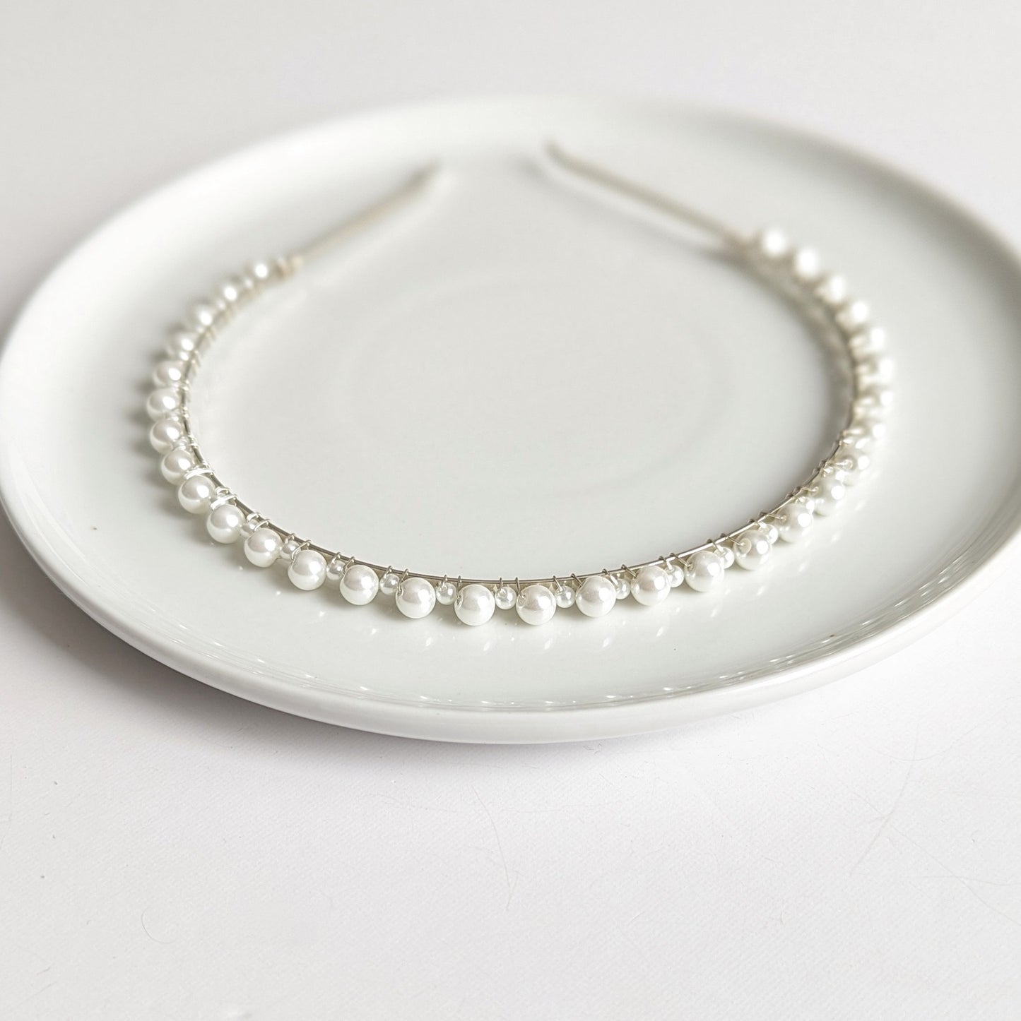Macie - Dainty Single Row Pearl Bridal Headband