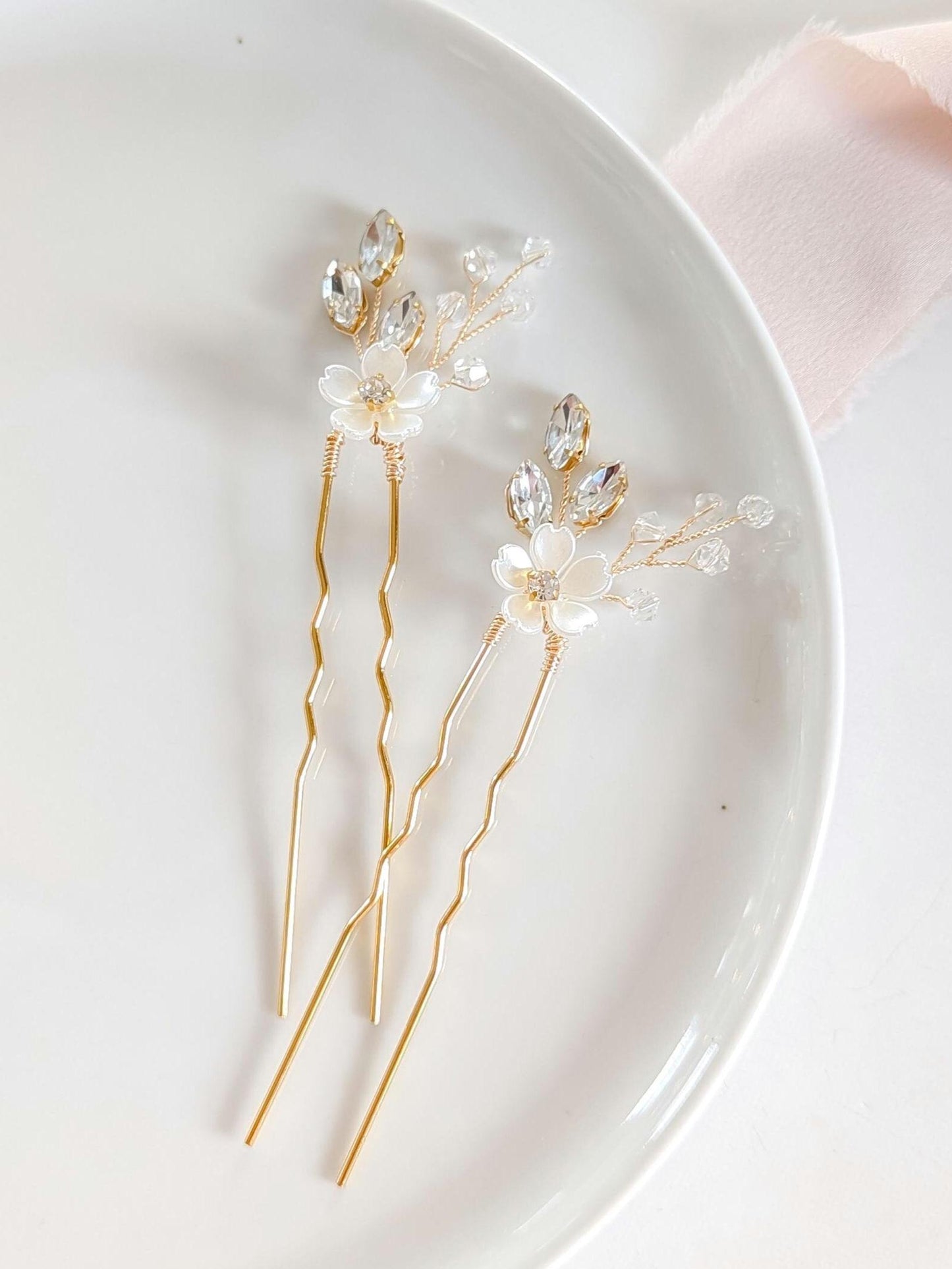 Poppy - Flower and Crystal Bridal Hair Pins (Set of 1-6)