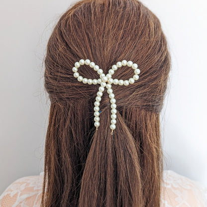 Amelia - Large Pearl Bow Hair Pin