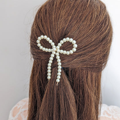 Amelia - Large Pearl Bow Hair Pin