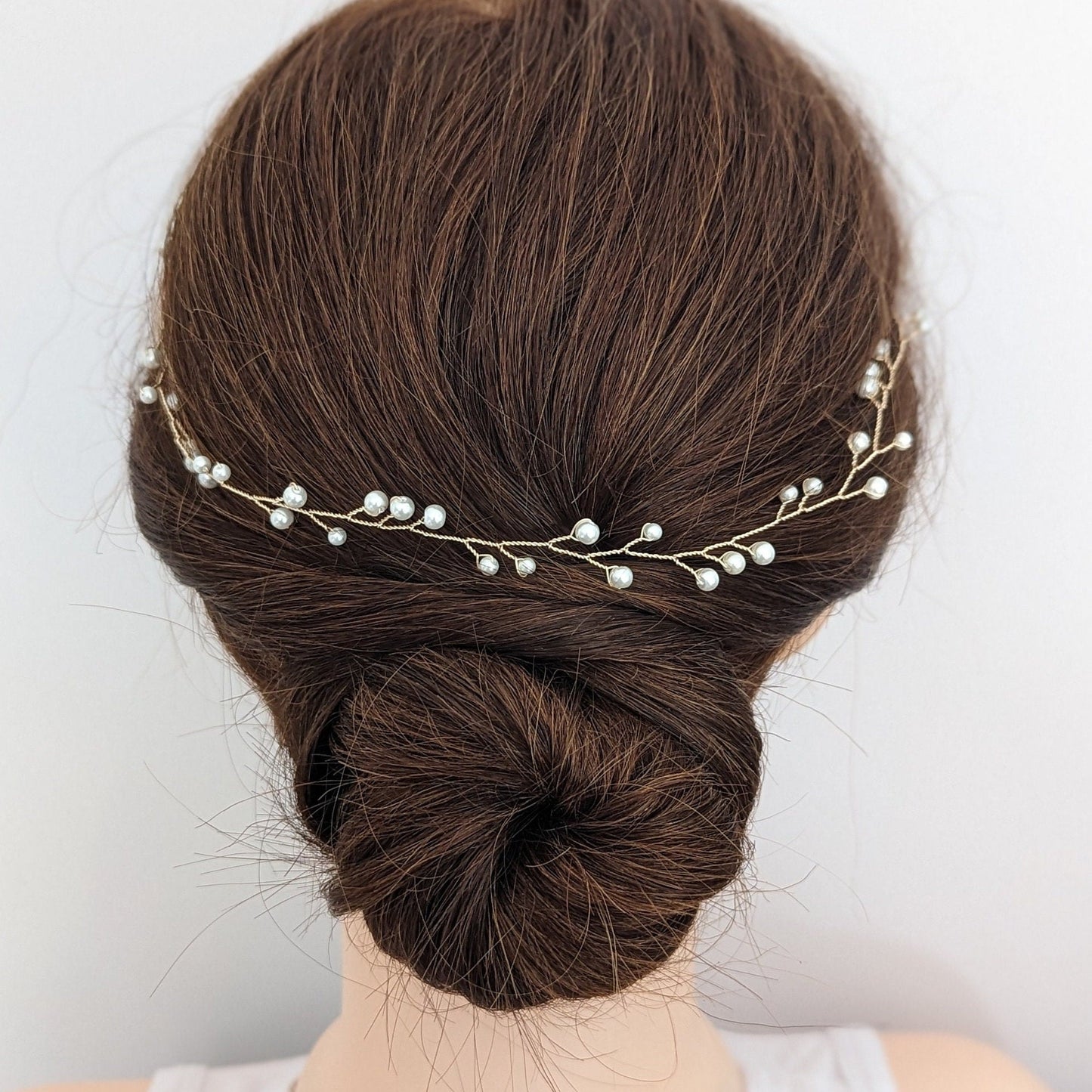 Cora - Delicate Pearl Wedding Hair Vine (8"-24")