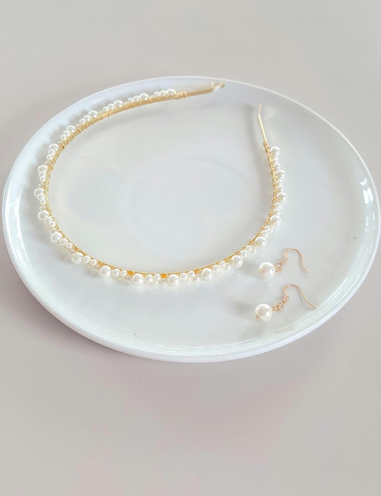 Kate & Anna Set - Dainty Pearl Headband and Pearl Drop Earrings