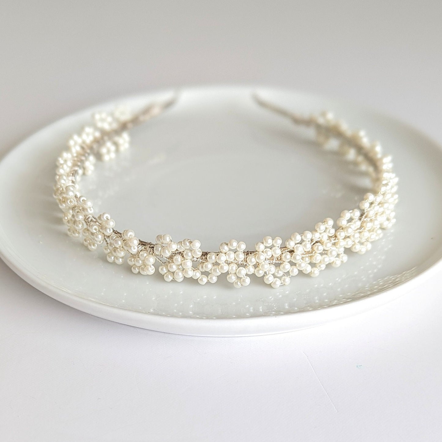 Sylvie – Baby’s Breath Inspired Pearl Headband