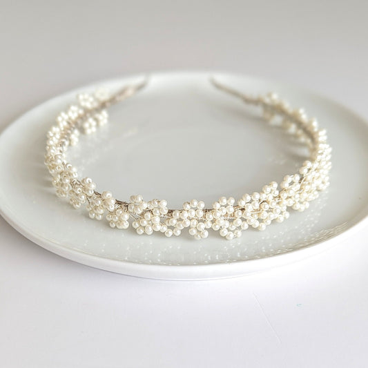Sylvie – Baby’s Breath Inspired Pearl Headband
