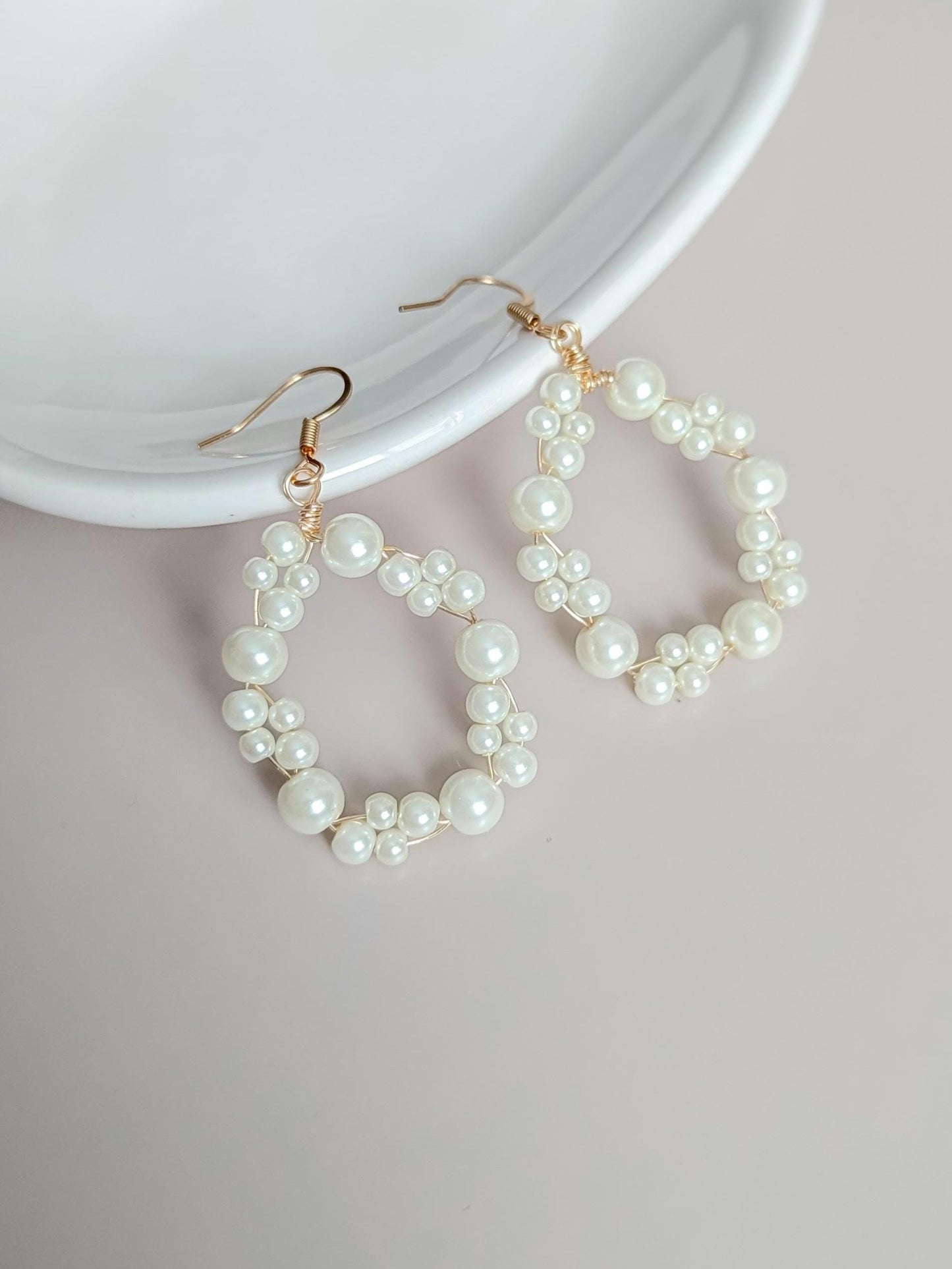 Kate - Pearl Hoop Earrings