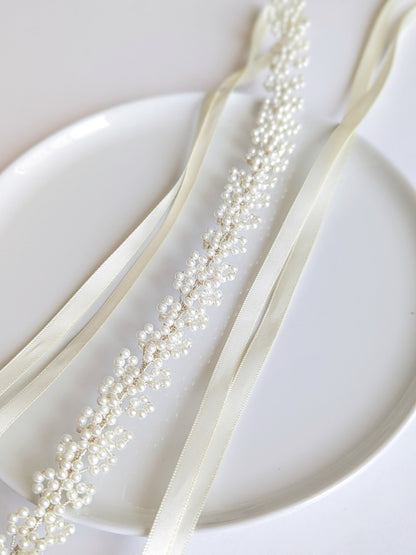 Sylvie - Baby’s Breath Inspired Pearl Bridal Sash (18"-24")