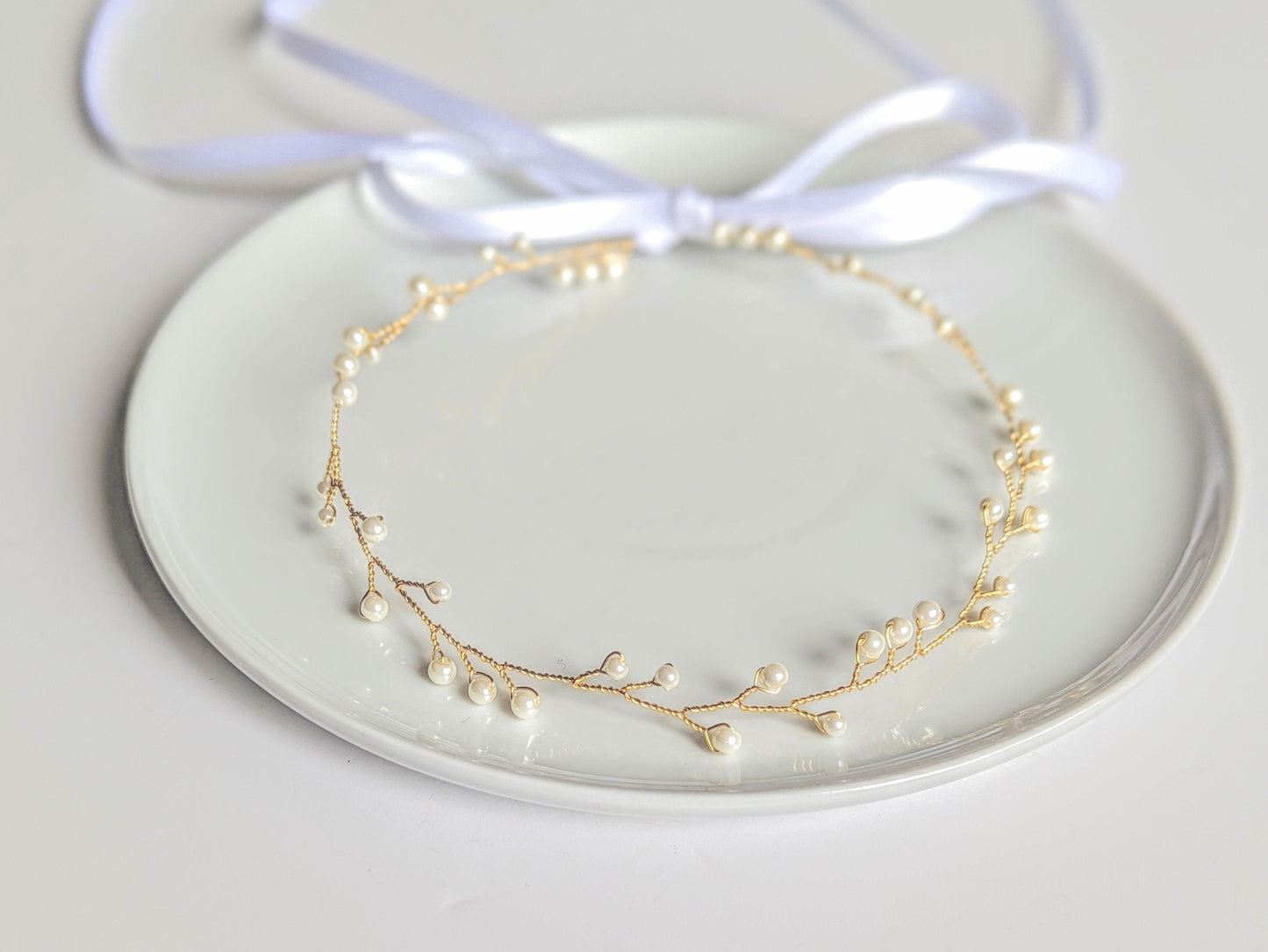 Cora - Delicate Pearl Vine Wedding Sash with Ribbon Tie (20")