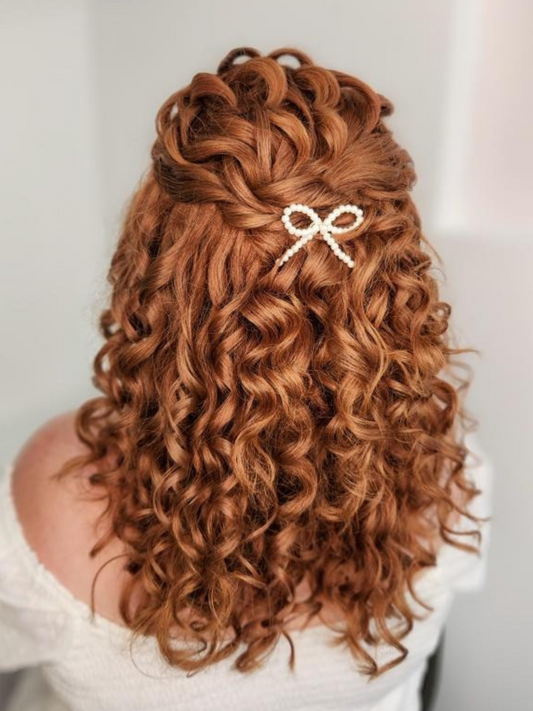 Lily – Small Pearl Bow Hair Pin
