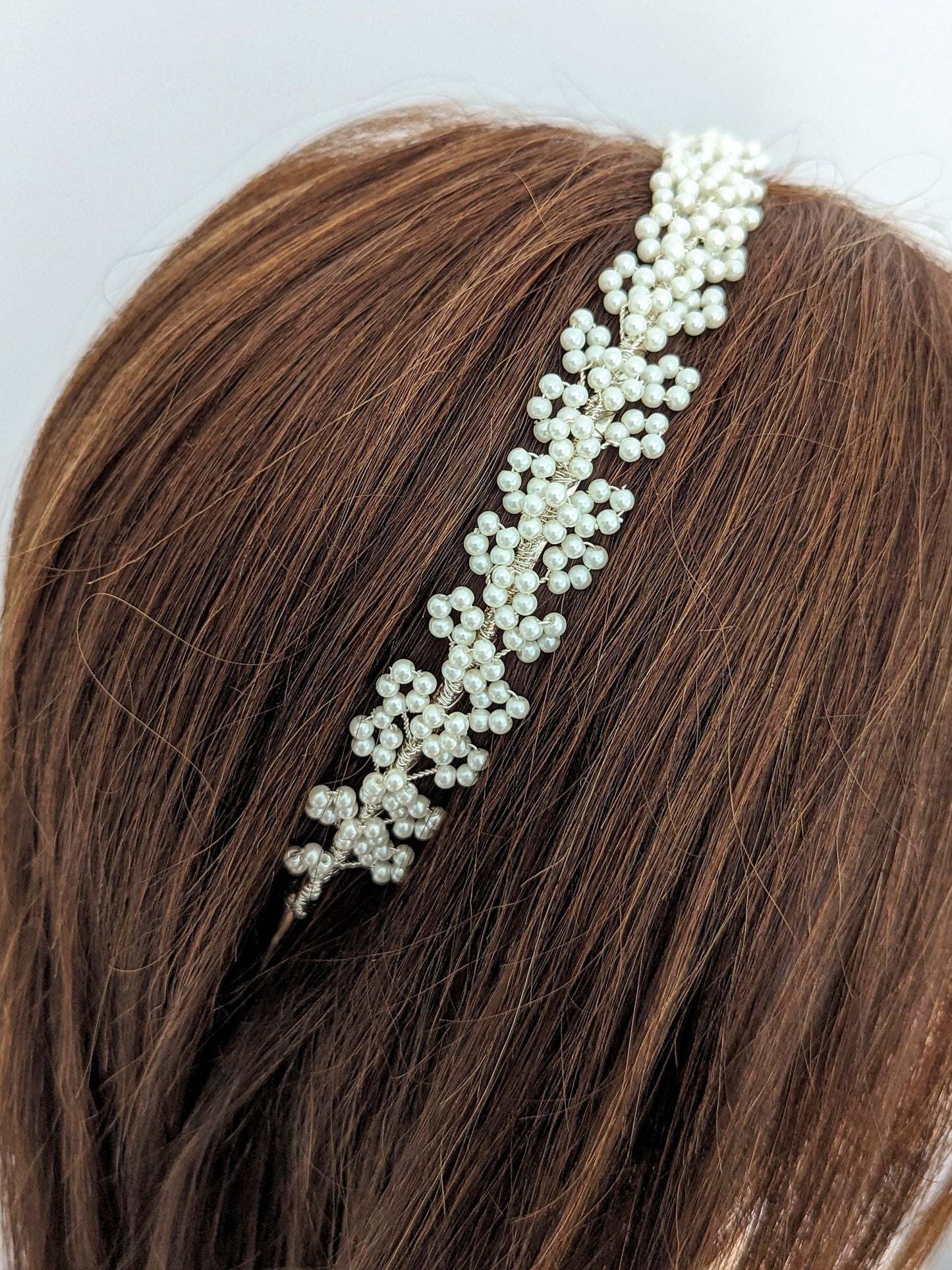 Sylvie – Baby’s Breath Inspired Pearl Headband