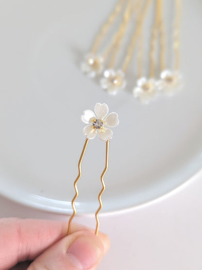 Camille – Single Flower Hair Pins (Set of 3, 5, or 10)