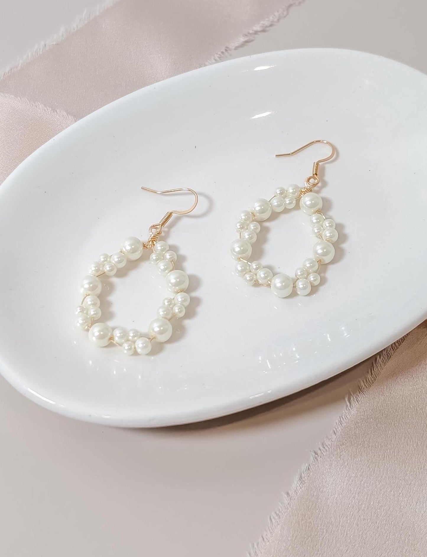 Kate - Pearl Hoop Earrings