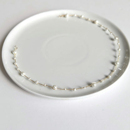 Hannah - Thin Pearl Bridal Hair Vine (8"-24")