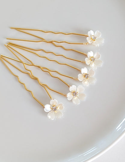 Camille – Single Flower Hair Pins (Set of 3, 5, or 10)