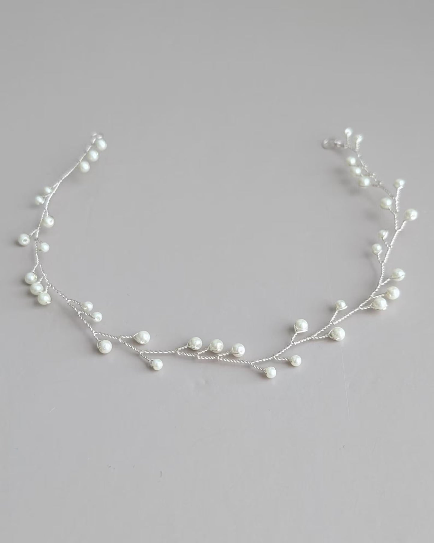 Cora - Delicate Pearl Wedding Hair Vine (8"-24")